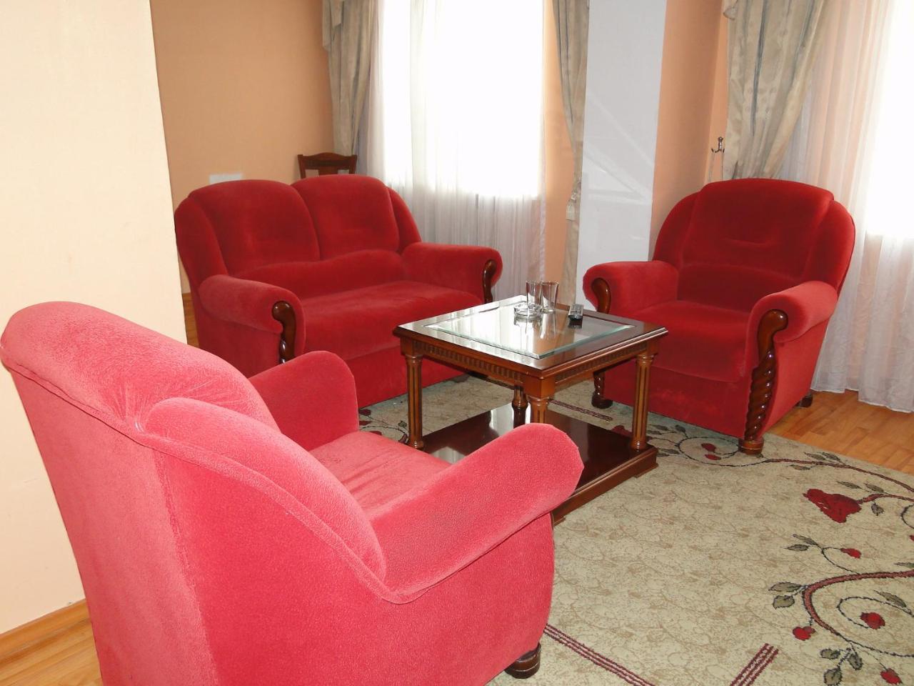 Daniyar Hotel Astana Exteriör bild